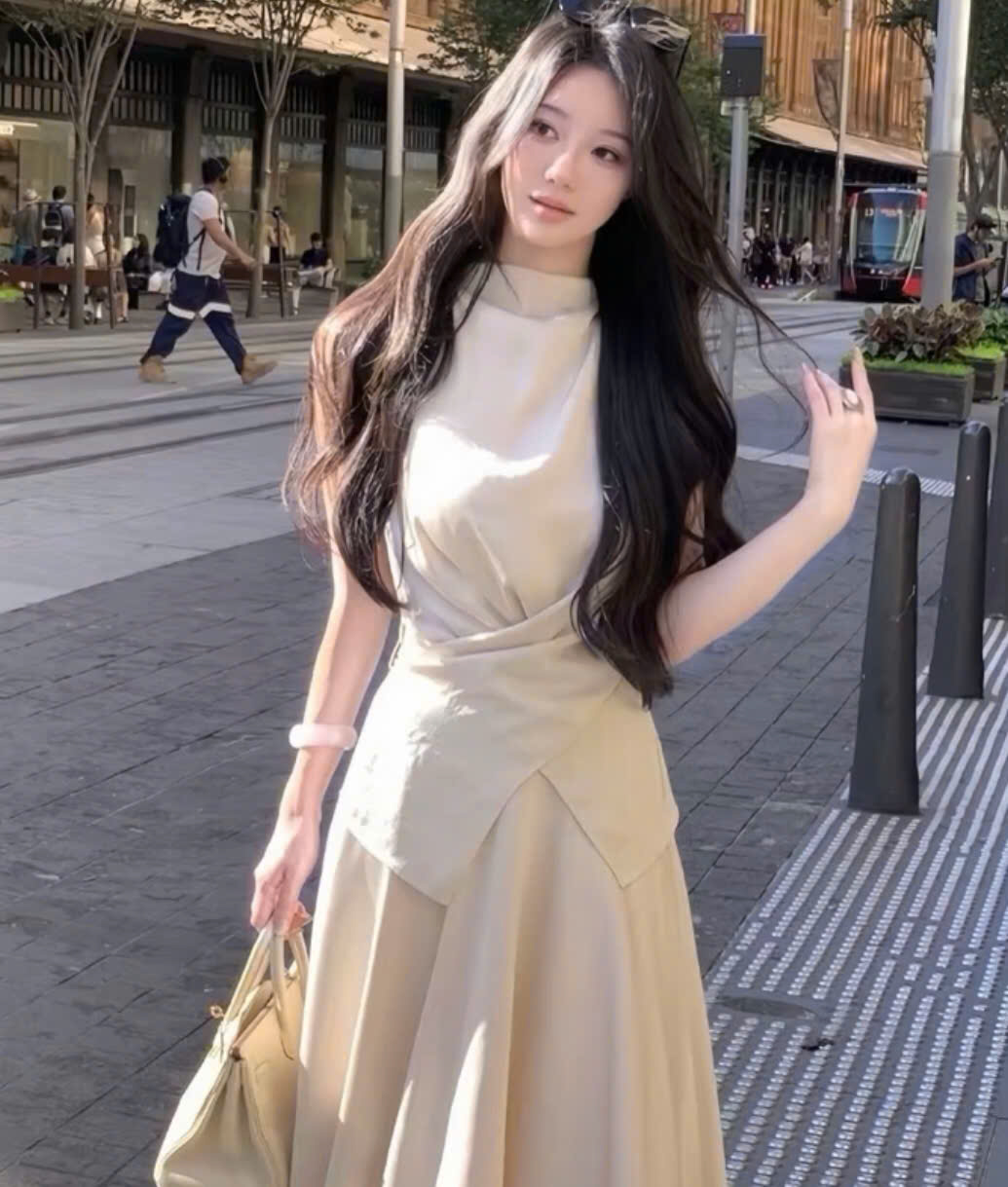 Trùng Sinh Đêm Bạn Trai Nhảy Xe, Tôi Chọn Thấy Chết Không Cứu