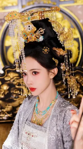 Nữ Tướng Quân Báo Thù